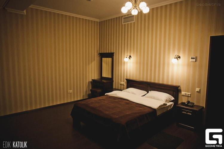Georg Park Hotel Tarashany المظهر الخارجي الصورة